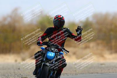 media/May-15-2022-SoCal Trackdays (Sun) [[33a09aef31]]/Track Exit Before Lunch/